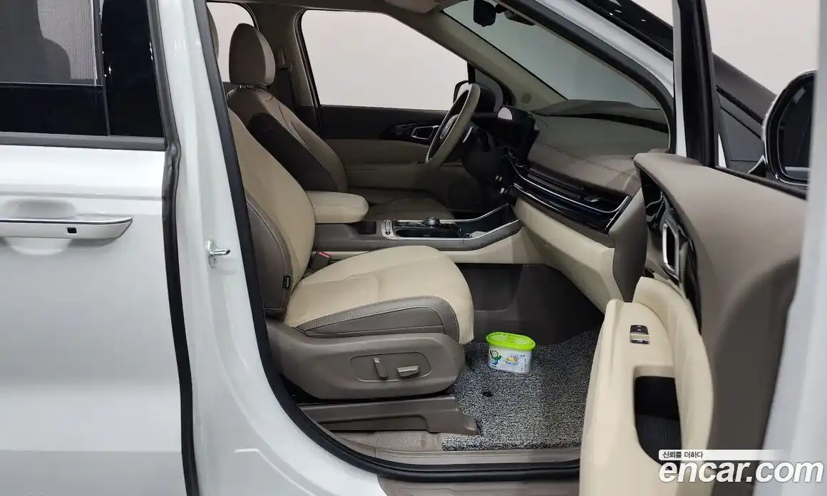 Kia Canival 2025 3.5 Автомат в Москве № 715801, фото 11