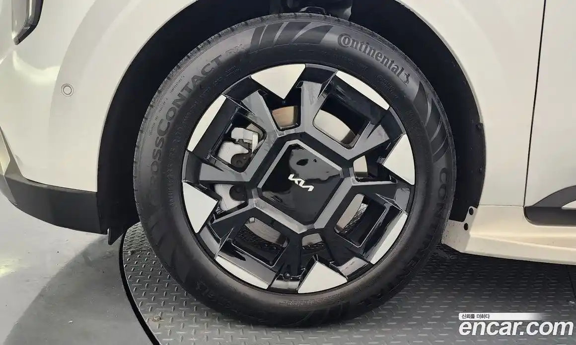 Kia Canival 2025 3.5 Автомат в Москве № 715801, фото 5