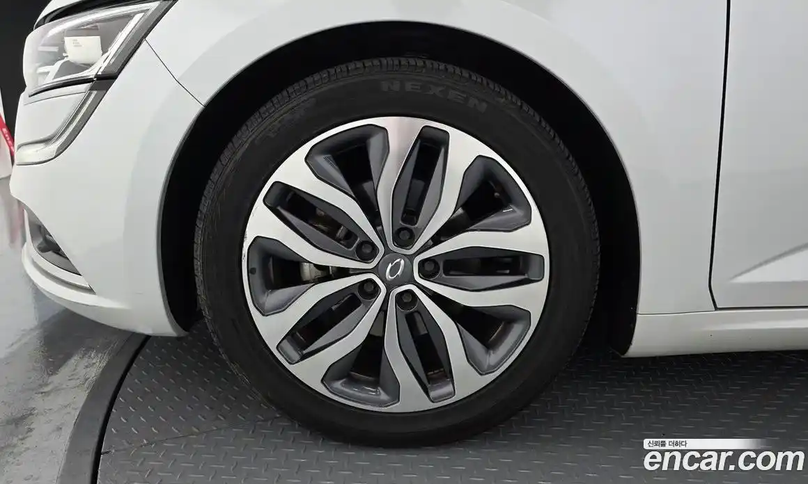 Renault SM6 2016 1.6 Автомат в Москве № 715821, фото 5