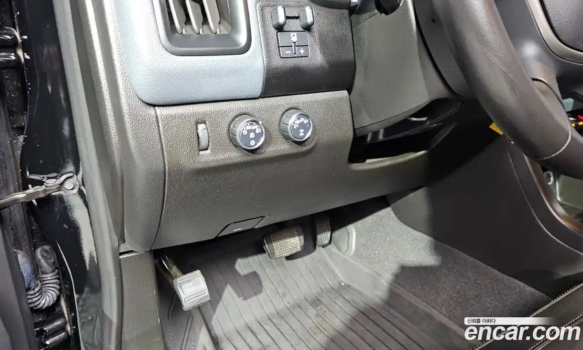 Chevrolet Colorado 2022 3.6 Автомат в Москве № 716069, фото 13