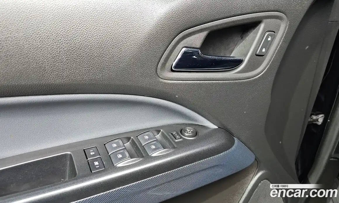 Chevrolet Colorado 2022 3.6 Автомат в Москве № 716069, фото 17