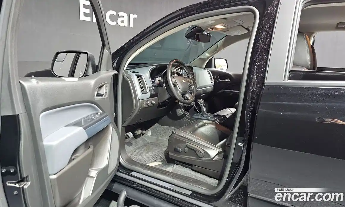 Chevrolet Colorado 2022 3.6 Автомат в Москве № 716069, фото 10