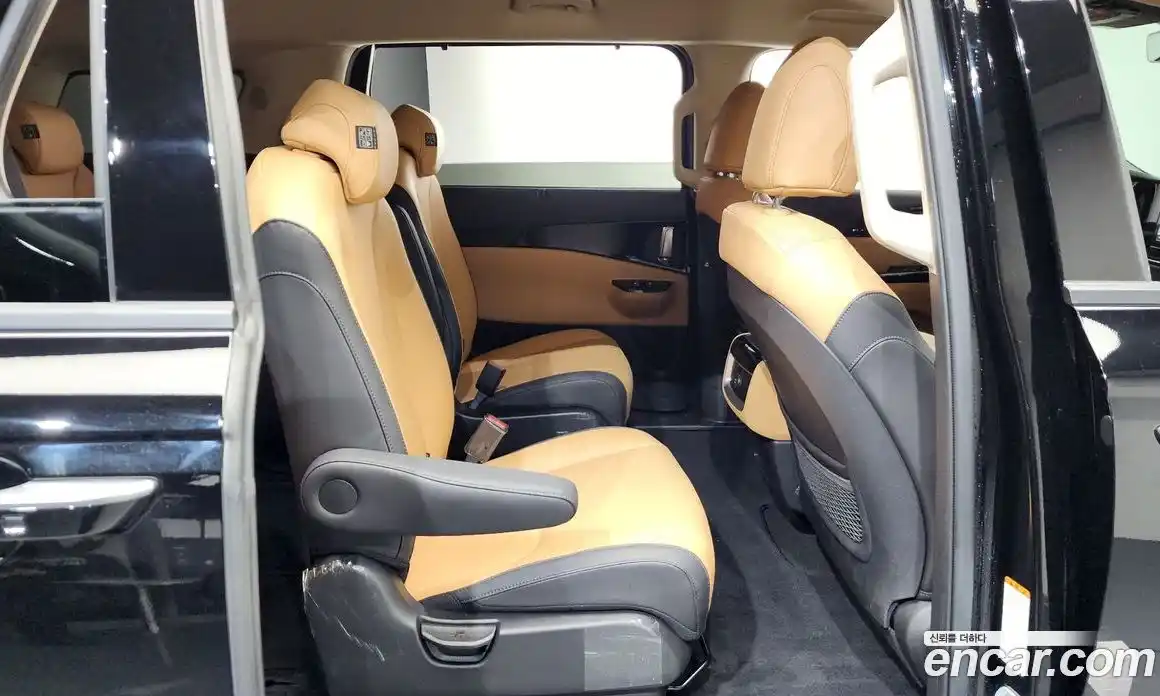 Kia Canival 2022 2.2 Автомат в Москве № 716092, фото 12