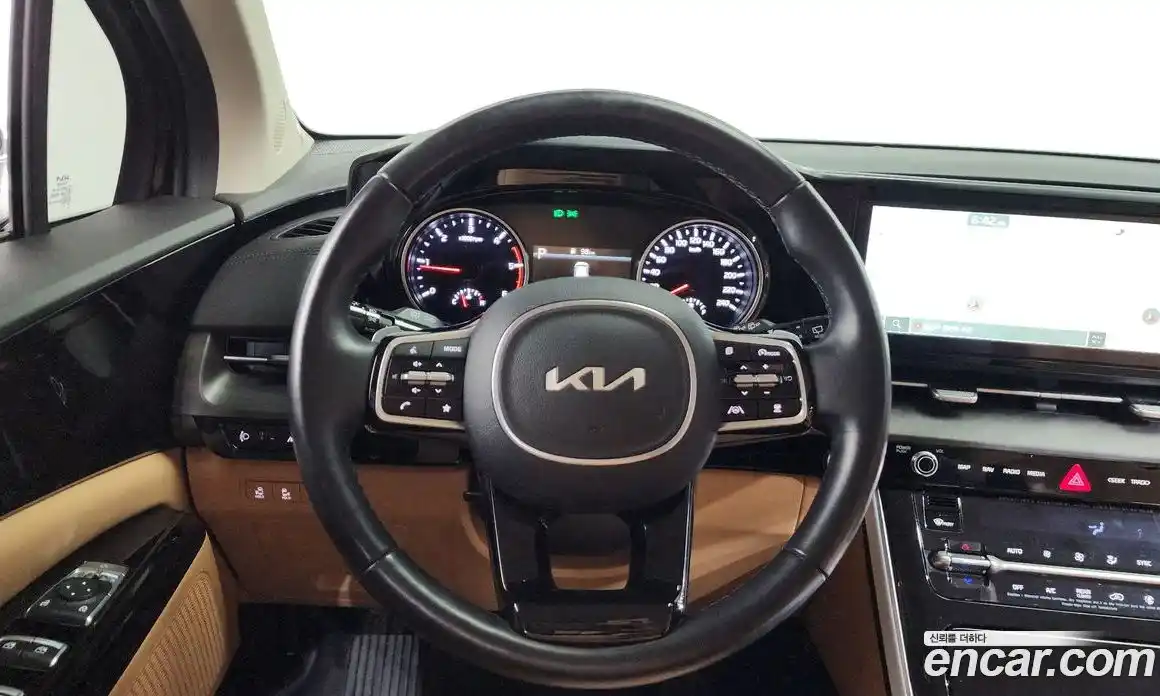 Kia Canival 2022 2.2 Автомат в Москве № 716092, фото 13