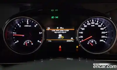 Kia Canival 2022 2.2 Автомат в Москве № 716092, миниатюра 8