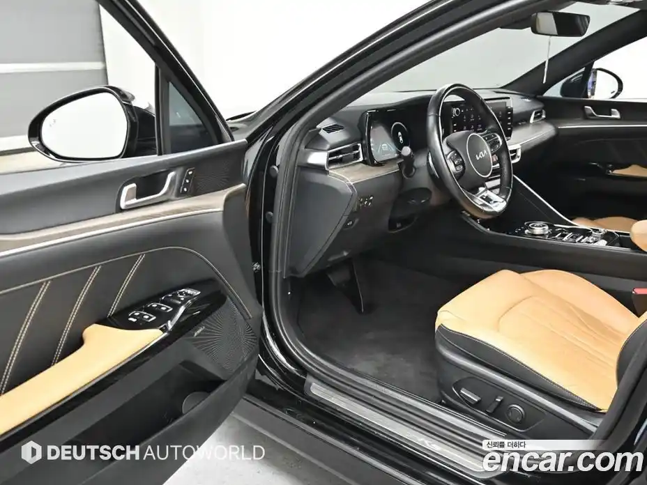 Kia K5 2022 2.0 Автомат в Москве № 716220, фото 11