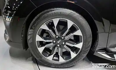 Kia Canival 2021 3.5 Автомат в Москве № 716436, миниатюра 5