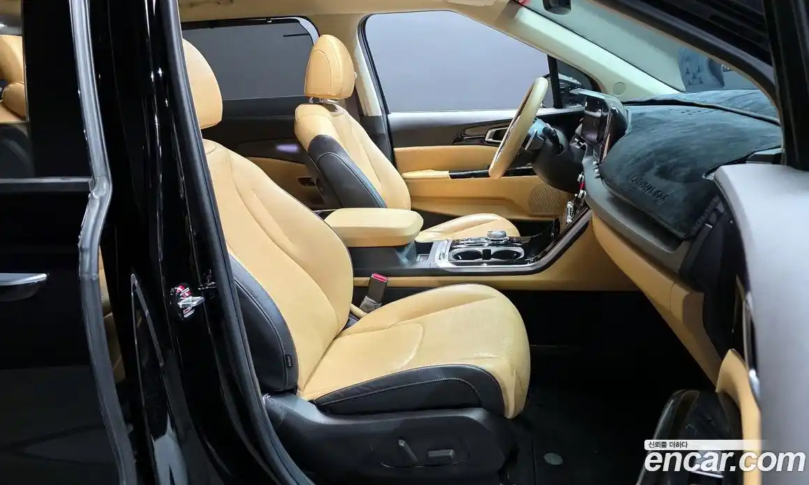 Kia Canival 2021 3.5 Автомат в Москве № 716436, фото 10