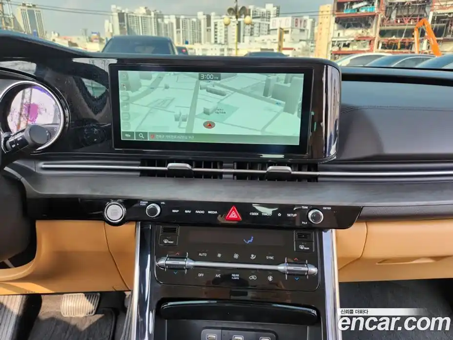 Kia Canival 2023 2.2 Автомат в Москве № 716570, фото 18