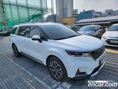 Kia Canival 2023 2.2 Автомат в Москве № 716570, миниатюра 8