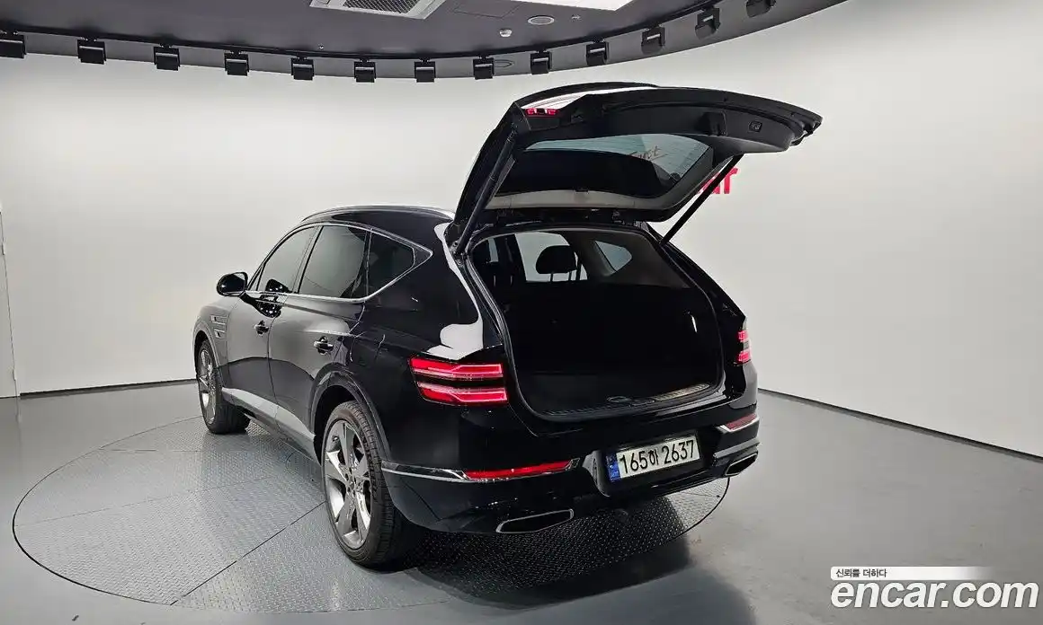 Genesis GV80 2021 2.5 Автомат в Москве № 716927, фото 20