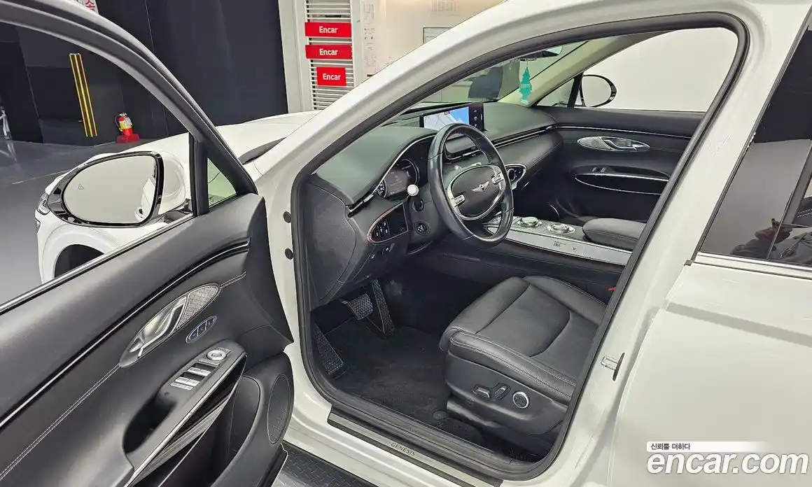 Genesis GV70 2021 2.5 Автомат в Москве № 716997, фото 11