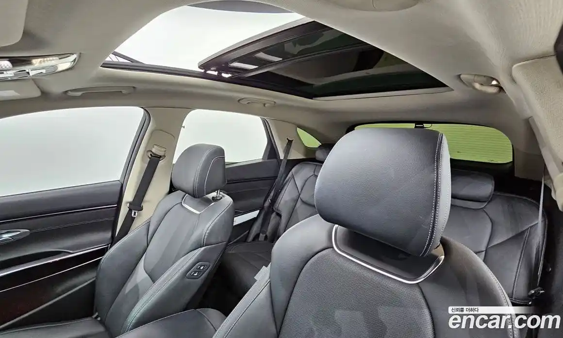 Genesis GV70 2021 2.5 Автомат в Москве № 716997, фото 19