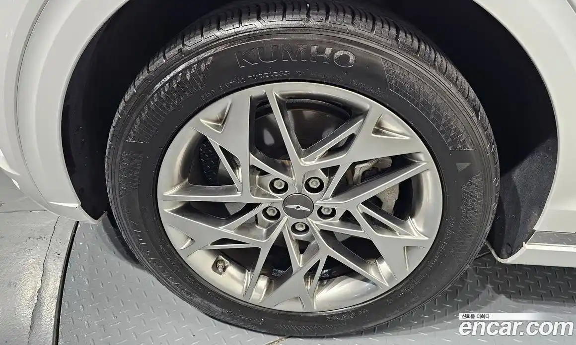 Genesis GV70 2021 2.5 Автомат в Москве № 716997, фото 5