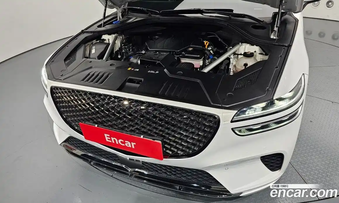 Genesis GV70 2021 2.5 Автомат в Москве № 716997, фото 6