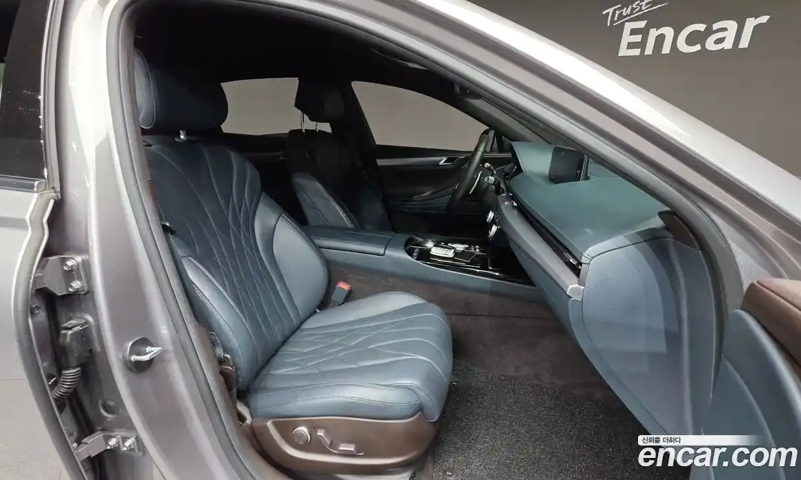 Genesis G80 2021 2.2 Автомат в Москве № 717079, фото 10