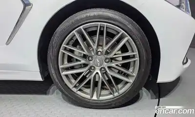 Genesis G70 2018 2.0 Автомат в Москве № 717334, миниатюра 5