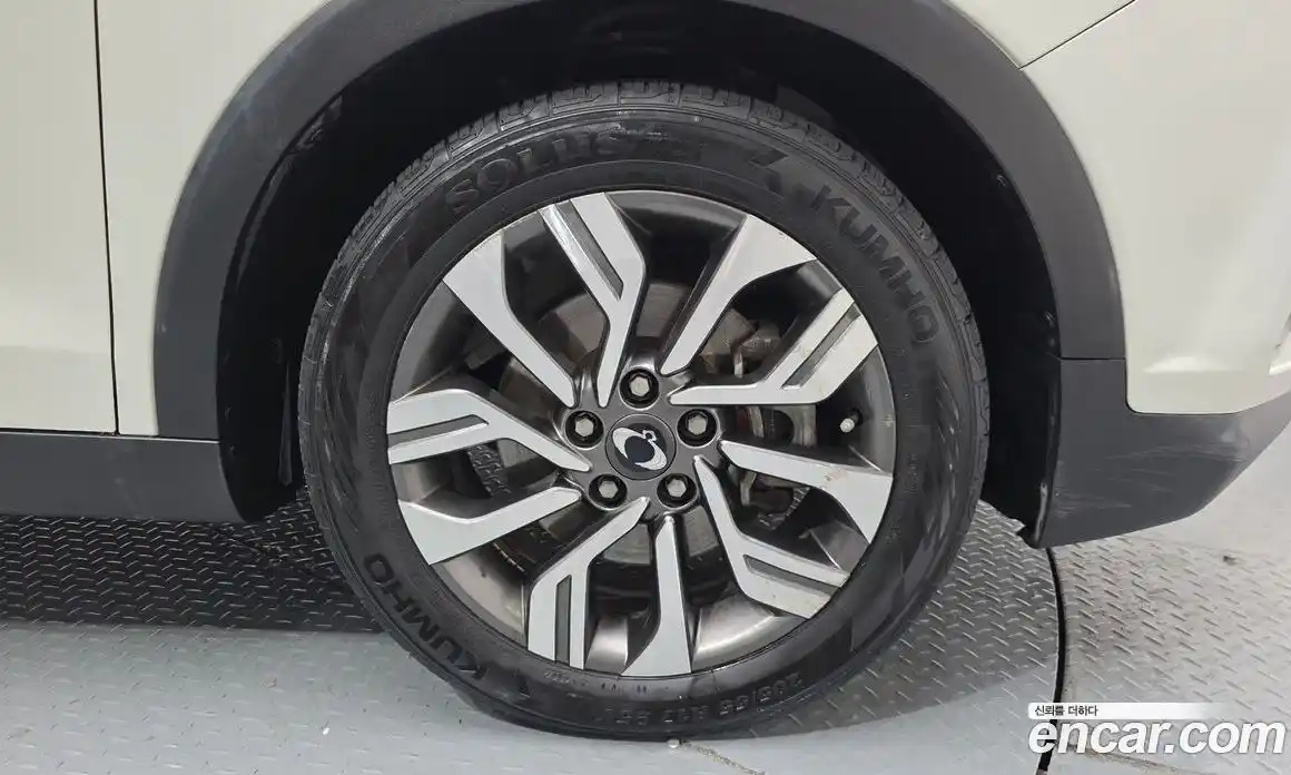 SsangYong TIBOLI 2019 1.6 Автомат в Москве № 718144, фото 5