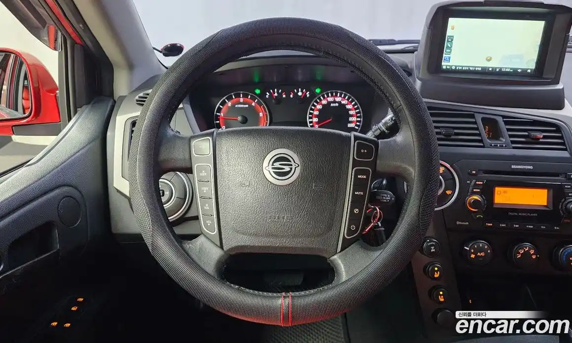 SsangYong Korando 2014 2.0 Автомат в Москве № 718280, фото 13