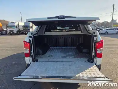 SsangYong Rexton 2019 2.2 Автомат в Москве № 718525, миниатюра 5