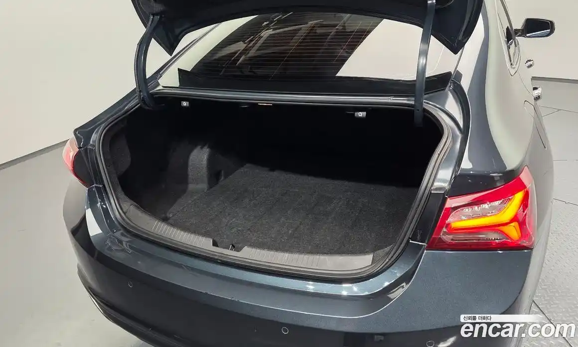 Chevrolet Malibu 2019 2.0 Автомат в Москве № 718798, фото 19