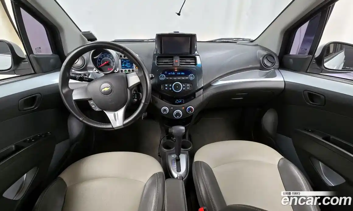 Chevrolet Spark 2012 1.0 Автомат в Москве № 718899, фото 7
