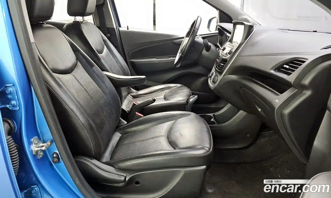 Chevrolet Spark 2016 1.0 Автомат в Москве № 719290, фото 11