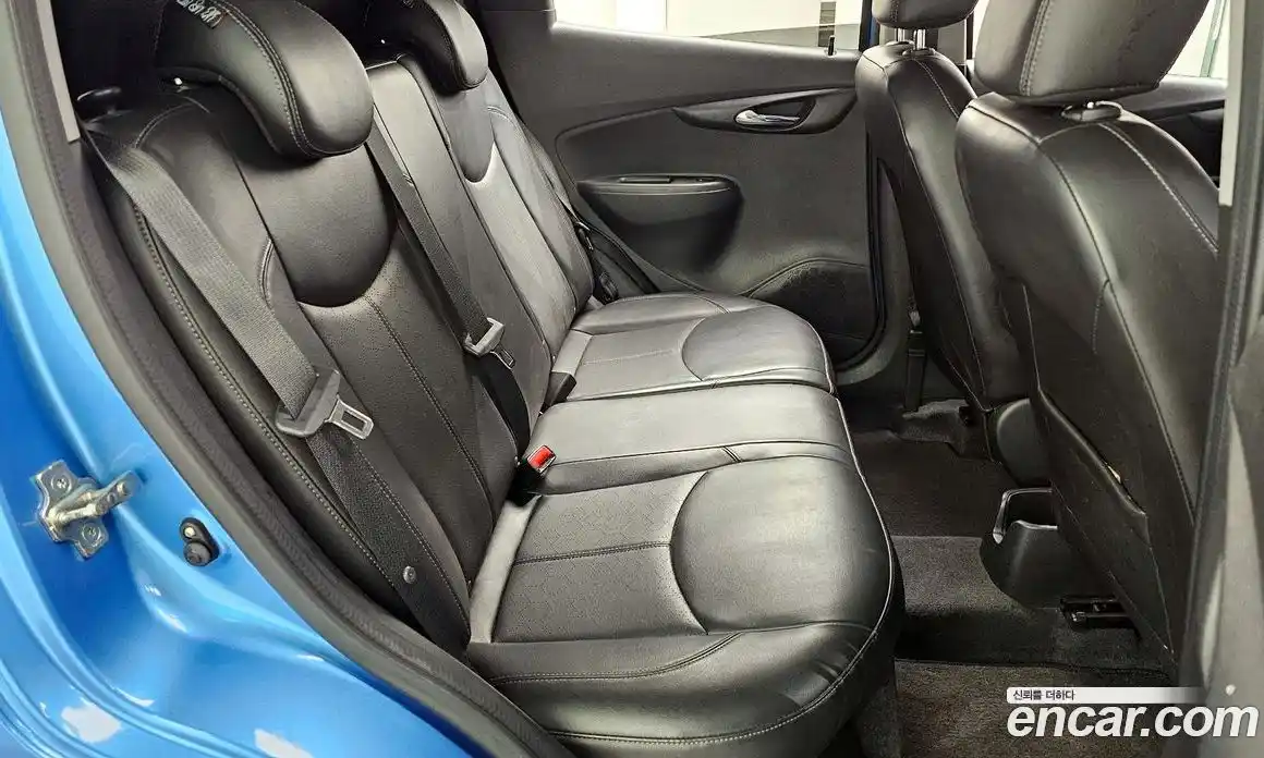 Chevrolet Spark 2016 1.0 Автомат в Москве № 719290, фото 12