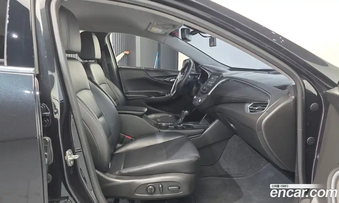 Chevrolet Malibu 2017 1.5 Автомат в Москве № 719375, фото 11