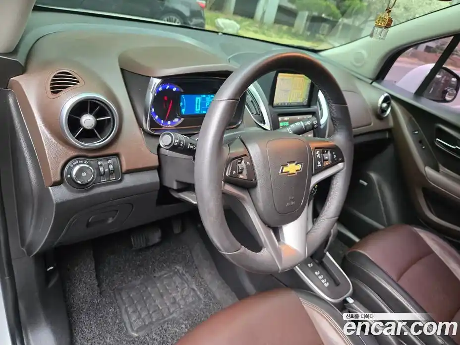 Chevrolet Trax 2013 1.4 Автомат в Москве № 719527, фото 10