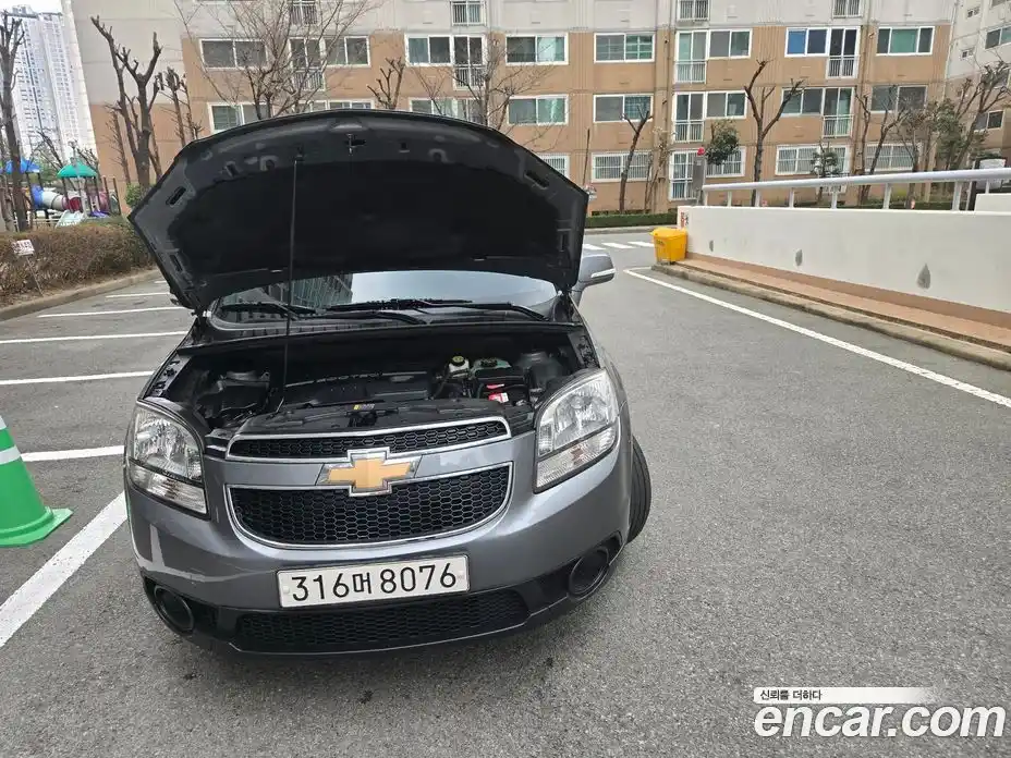 Chevrolet Orlando 2016 2.0 Автомат в Москве № 719573, фото 14