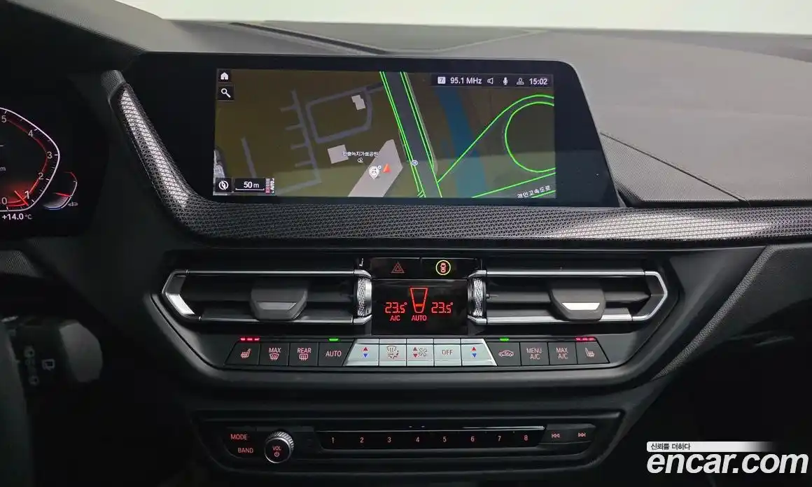 BMW 1-Series 2024 2.0 Автомат в Москве № 720377, фото 14