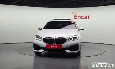 BMW 1-Series 2024 2.0 Автомат в Москве № 720377, миниатюра 3