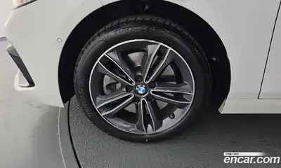 BMW 1-Series 2024 2.0 Автомат в Москве № 720377, миниатюра 5