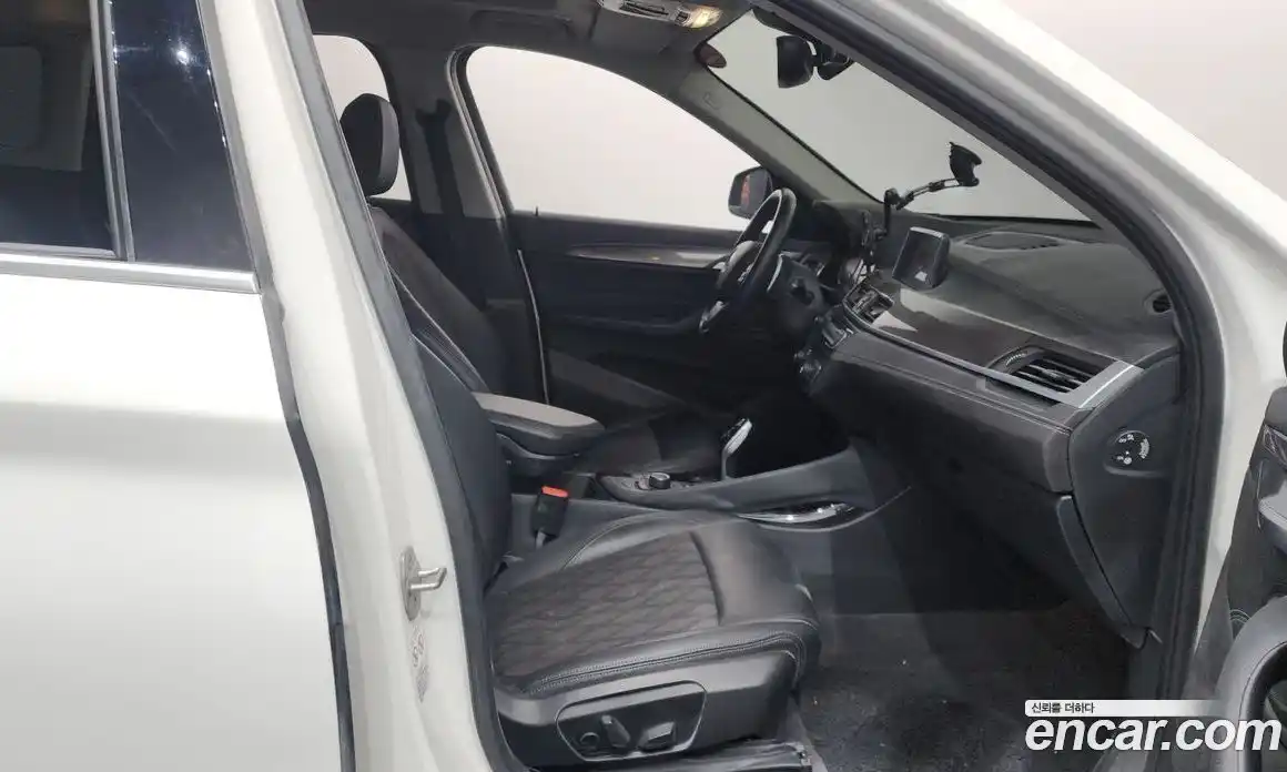 BMW X1 2021 2.0 Автомат в Москве № 721035, фото 11