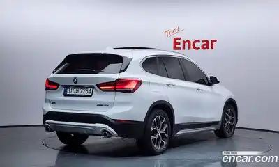 BMW X1 2021 2.0 Автомат в Москве № 721035, миниатюра 2