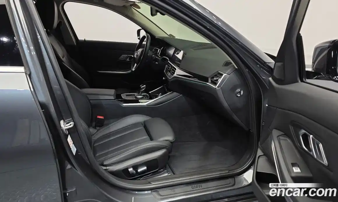 BMW 3-Series 2022 2.0 Автомат в Москве № 721100, фото 11