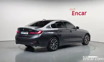 BMW 3-Series 2022 2.0 Автомат в Москве № 721100, миниатюра 2