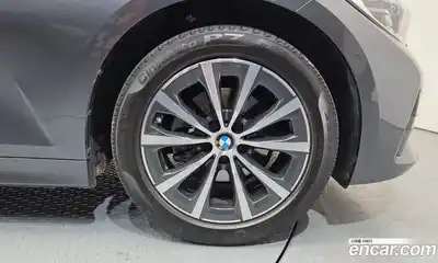 BMW 3-Series 2022 2.0 Автомат в Москве № 721100, миниатюра 5