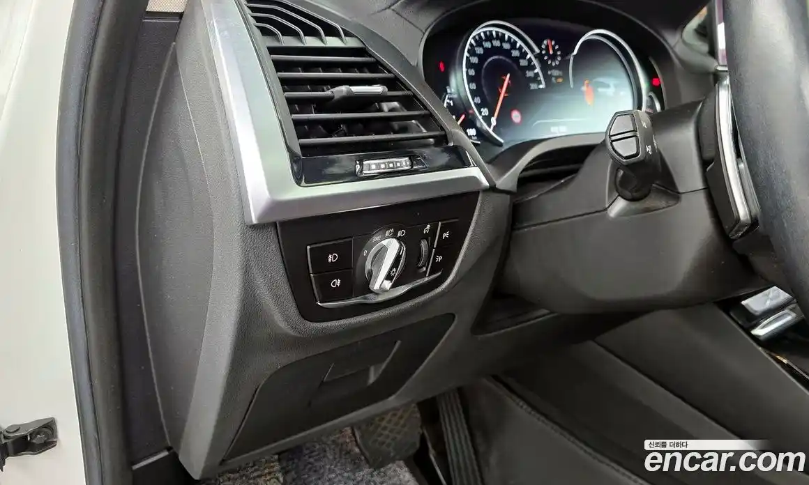 BMW X3 2018 2.0 Автомат в Москве № 721447, фото 16