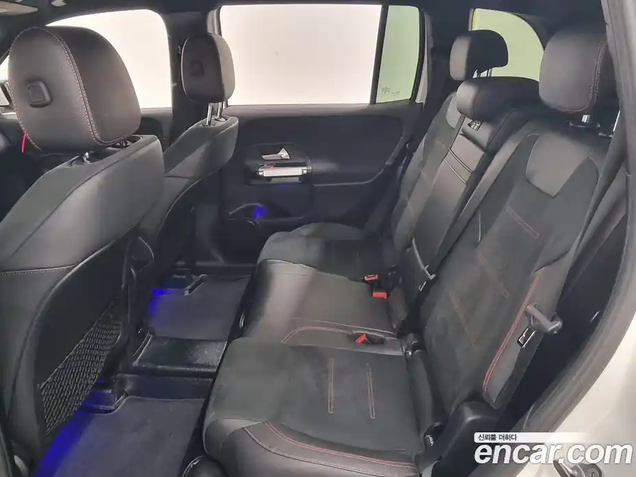 Mercedes-Benz GLB-Class 2021 2.0 Автомат в Москве № 722552, фото 12