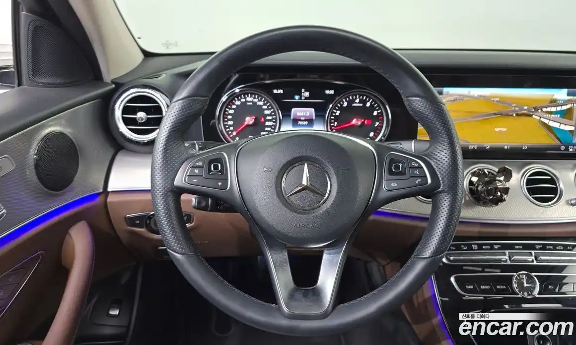 Mercedes-Benz E-Class 2018 2.0 Автомат в Москве № 722759, фото 13