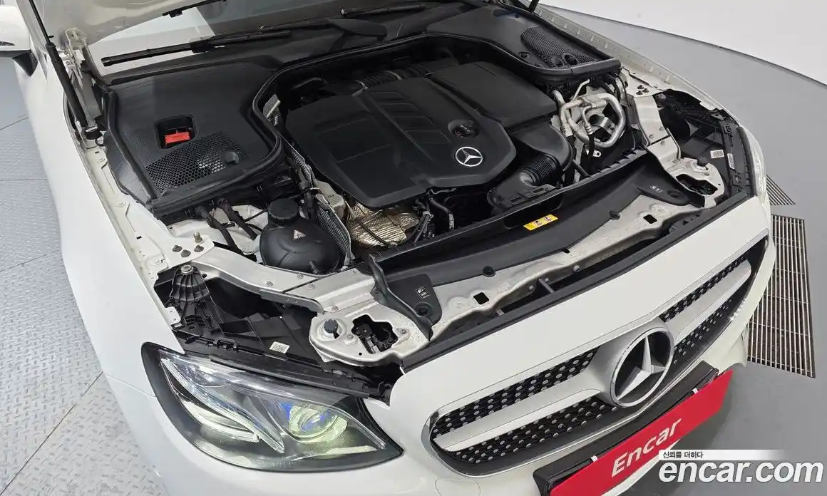 Mercedes-Benz E-Class 2018 1.9 Автомат в Москве № 722829, фото 6