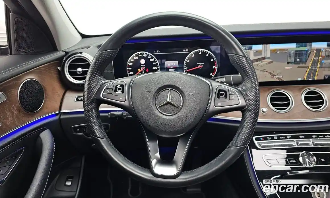 Mercedes-Benz E-Class 2017 2.0 Автомат в Москве № 722890, фото 13