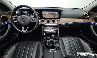 Mercedes-Benz E-Class 2017 2.0 Автомат в Москве № 722890, миниатюра 7