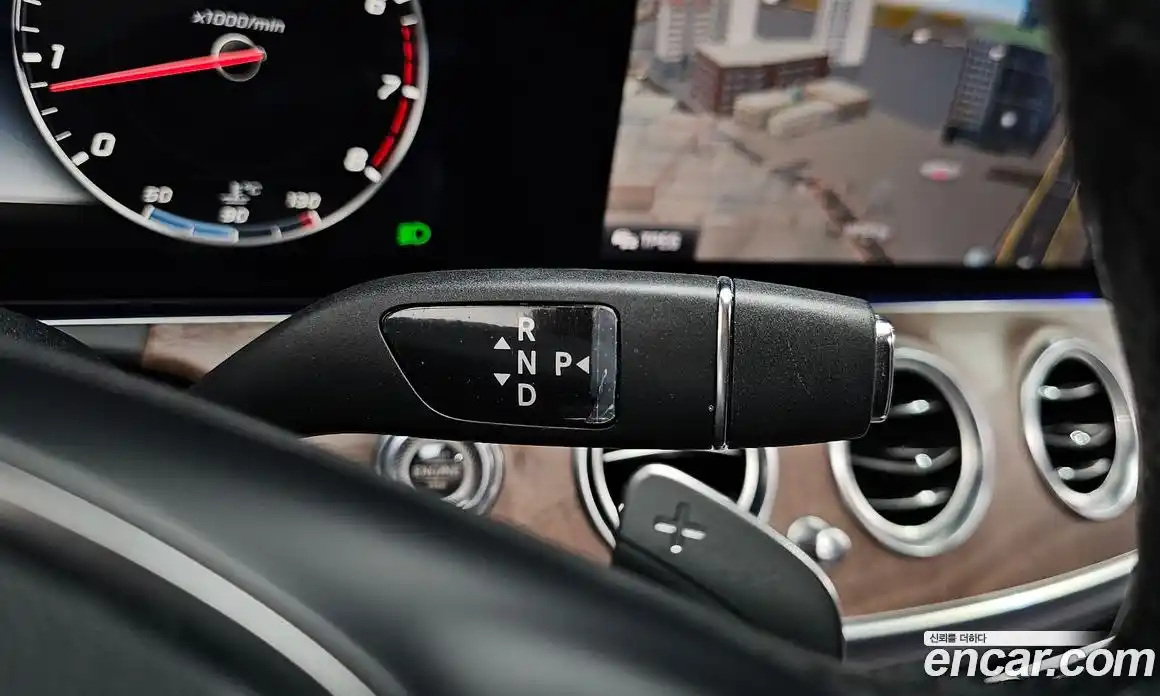 Mercedes-Benz E-Class 2017 2.0 Автомат в Москве № 722890, фото 9