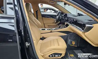 Porsche Panamera 2018 2.9 Автомат в Москве № 724270, миниатюра 11