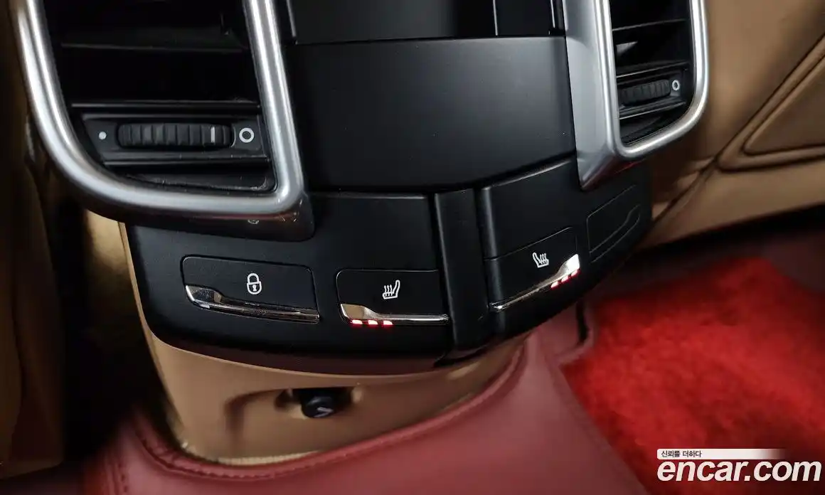 Porsche Cayenne 2016 3.0 Автомат в Москве № 724296, фото 19