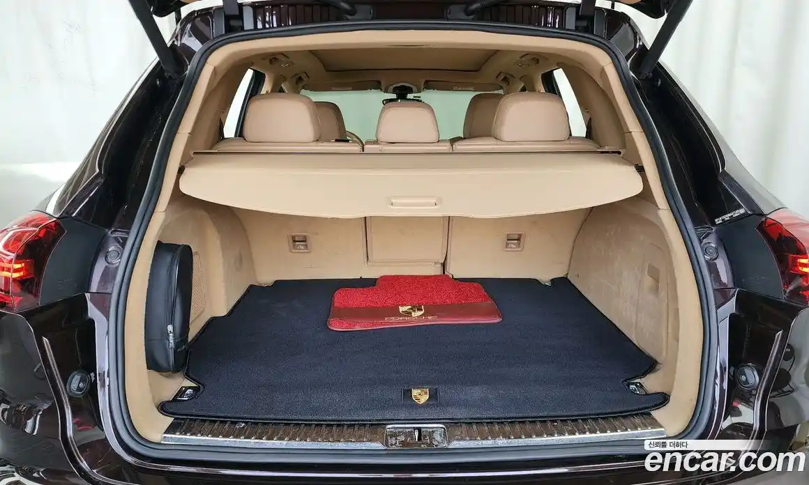 Porsche Cayenne 2016 3.0 Автомат в Москве № 724296, фото 20