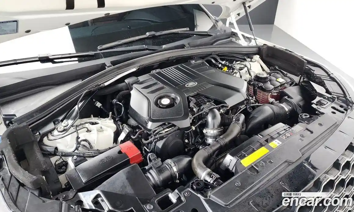 Land Rover Range-Rover Velar 2018 3.0 Автомат в Москве № 724503, фото 6